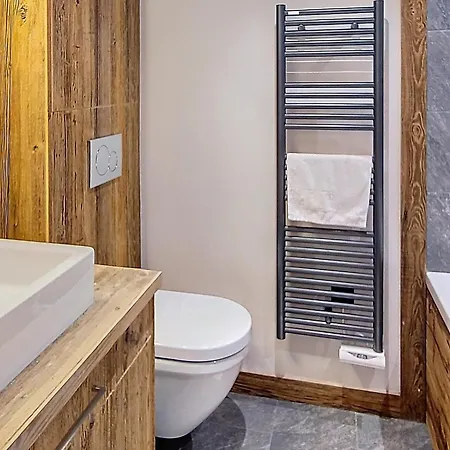 - Rochebrune Au Pied Des Pistes